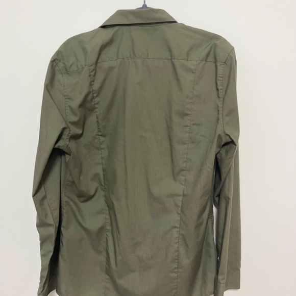 H&M  shirt ( easy iron )used only once - Picture 2 of 3